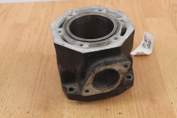 1997 ARCTIC CAT ZRT 800 Center Left Or Right Cylinder Jug CORE - Image 2 of 4