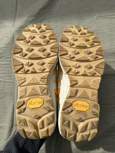 Veja X ba&sh Sneakers - Women’s 9.5 Men’s 8 Yellow Red Luxury Sneaker Gym - 第 5/11 張圖片