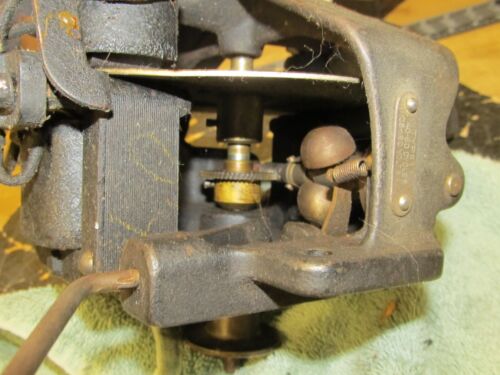 Vintage Antique VERY OLD Bipolar? Electric Phonograph Motor - Picture 7 of 9
