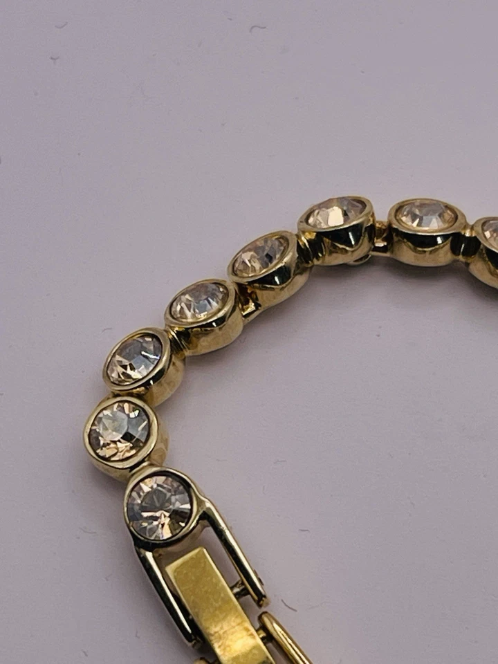 Pulsera Tenis Swarovski Matrix Corte Redondo, Blanco, Chapado en Oro - 7.5" Largo Foto 3 de 4