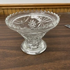 VINTAGE ANCHOR HOCKING  STAR OF DAVID PUNCH BOWL BASE