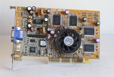 Asus AGP-V 7700 Geforce 2 GTS 32MB Grafikkarte - AGP