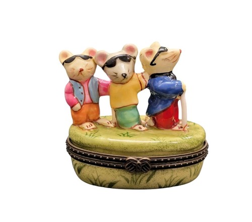 THREE BLIND MICE HINGED CLASP CERAMIC JEWELRY TRINKET BOX VINTAGE