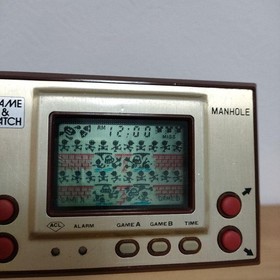NINTENDO GAME AND & WATCH Manhole 1981 tested very good free shipping