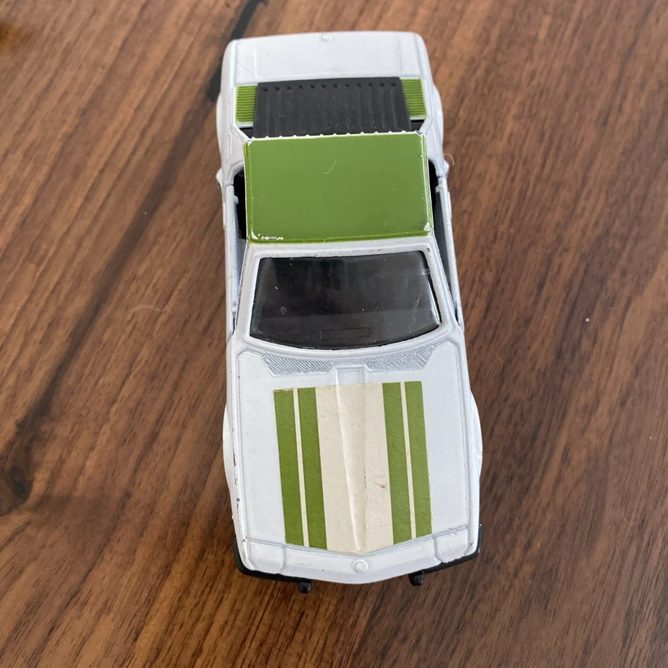 Vintage Corgi Major No. 37 Fiat X1/9 Carlsberg Pilsner Power Boat and Trailer - Image 2 of 4