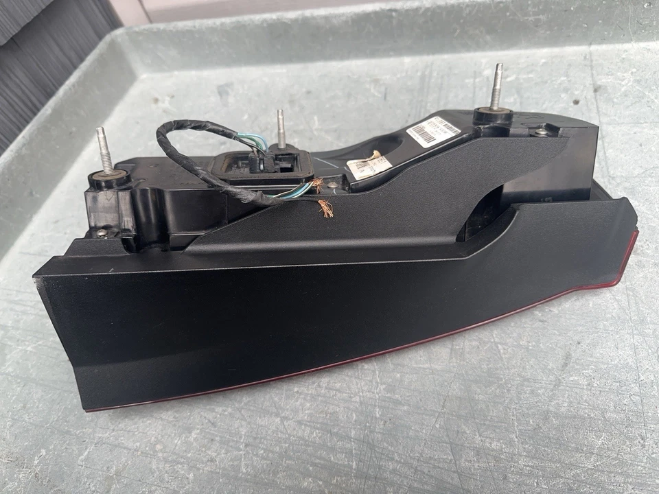 Luz trasera Cadillac STS 2008-2011 luz trasera lámpara lado derecho derecha OEM probado LED Foto 4 de 4