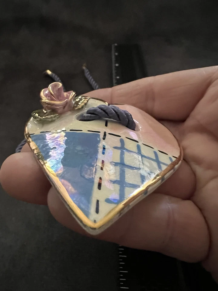 Rope Necklace With Ceramic Heart Pendant - Image 2 of 4