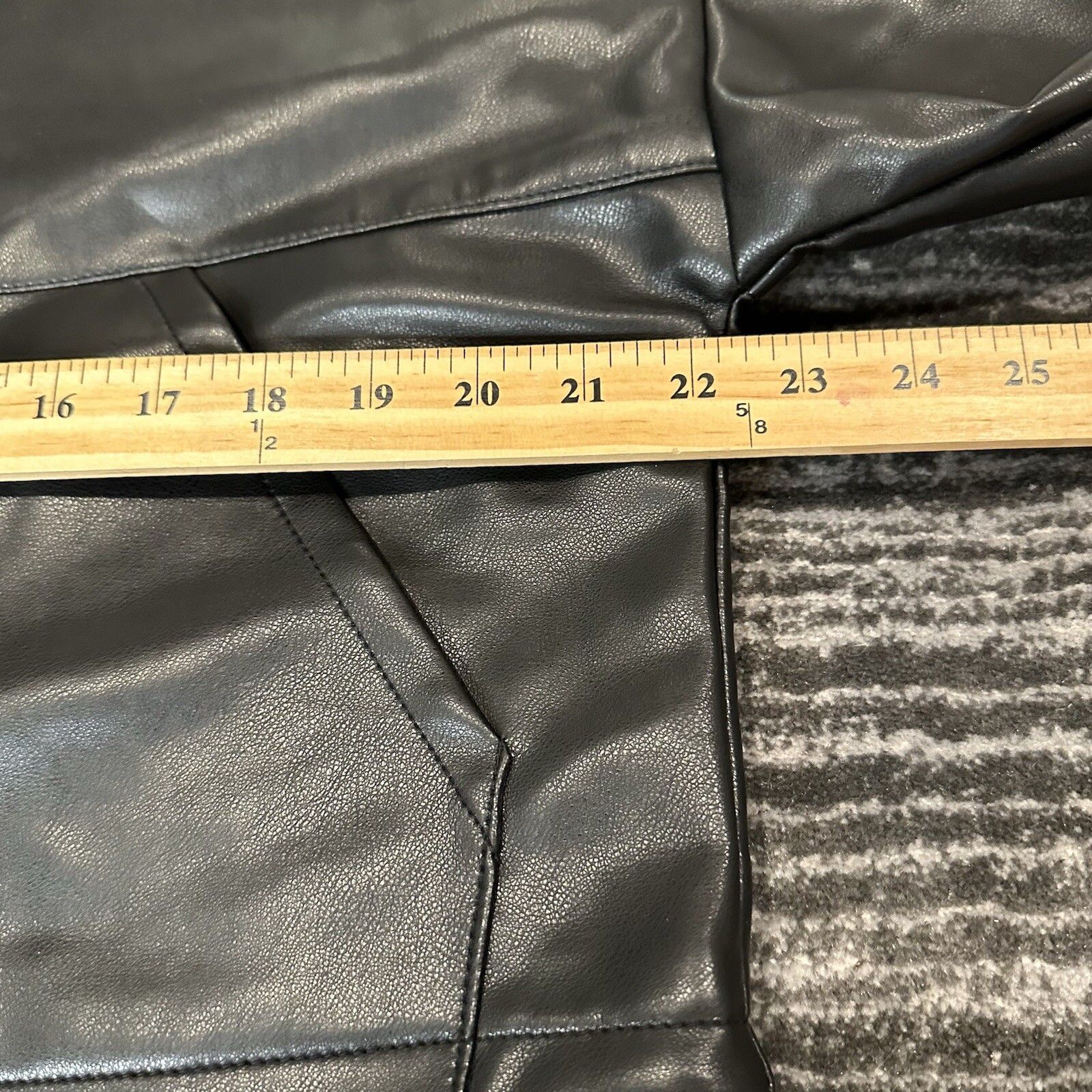 Picture 3 of 10
