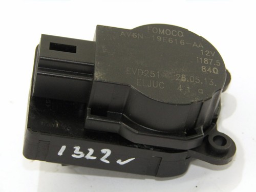 Ford S-Max 1 2013 av6n-19e616-aa Stellmotor Klima Heizung heater flap actuator