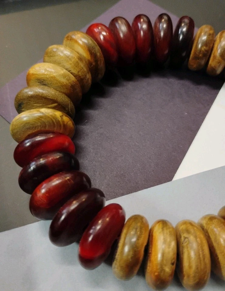 Designer CATHERINE NOLL Disco Liso e Tátil Icônico com Colar Red Horn 18"! - Imagem 2 de 4