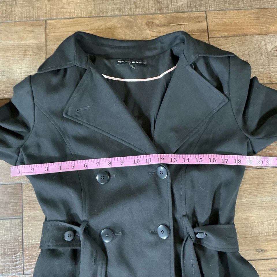 Gabardina negra con cinturón White House Black Market para mujer talla M puño acampanado #91125 Foto 2 de 4