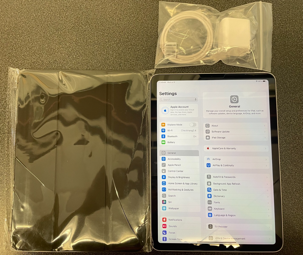 Apple iPad Air 4th Gen Wi-Fi, 10.9in - 64GB|25GB - ALL