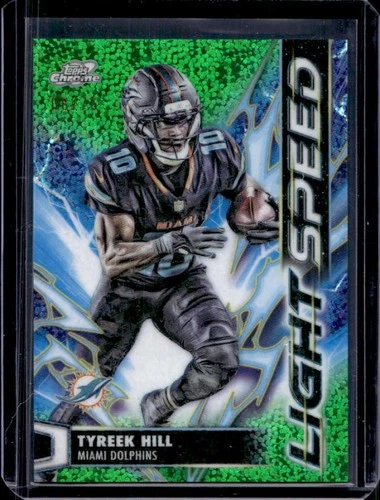 2025 Topps Cosmic Chrome Tyreek Hill Green Space Dust Refractor (RAW)