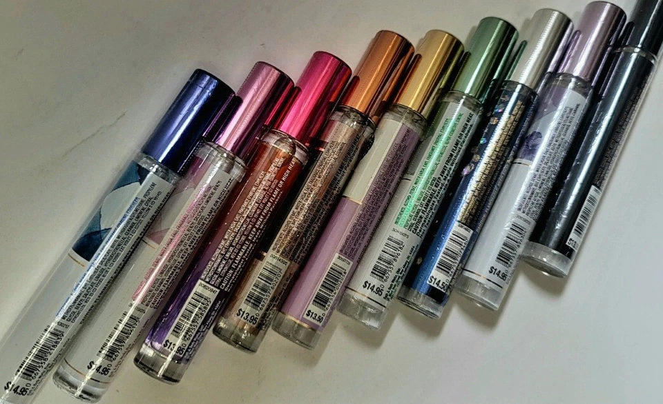 Spray perfume tamaño bolso o viaje Bath & Body Works 0,23 oz/7 ml Foto 3 de 4