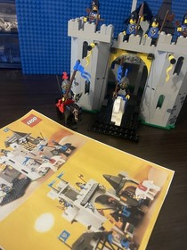 LEGO 6074 Black Falcons Fortress - with  Instructions *