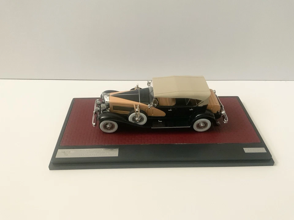 1/43 Matrix 1935 Duesenberg SJ J-662-2592 Dual Cowl Phaeton La Grande closed - Image 4 of 4