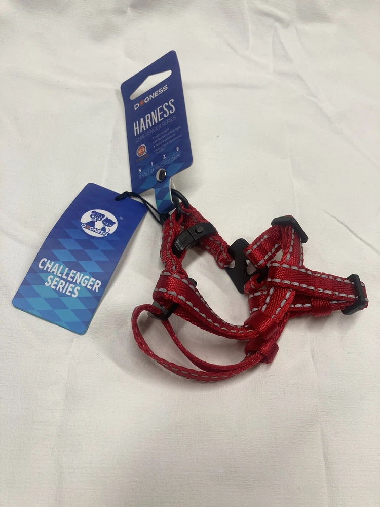 DOG HARNESS Challenger Series Safety Size Small XS NEW Dogness Red