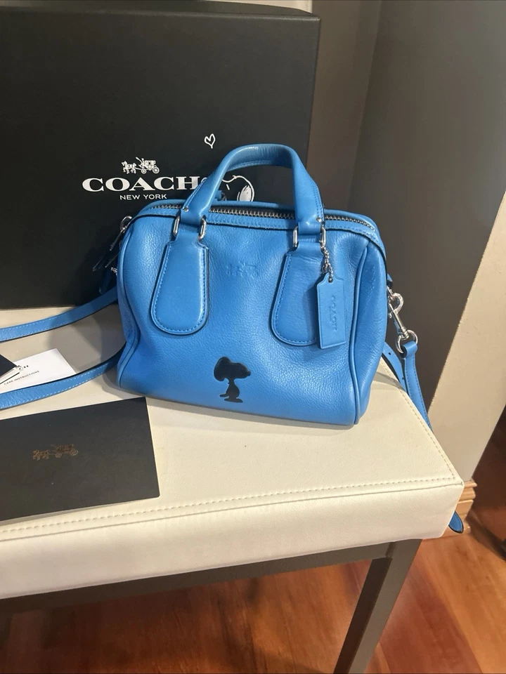 coach X Peanuts handbags Women's Snoopy Handbag crossbody bag Blue Rare Purse - Image 2 of 4