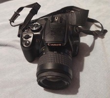 Canon EOS Rebel XTi digital camera zoom lens 52mm with strap