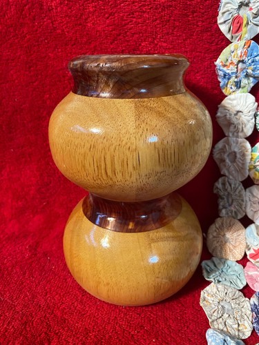 Handmade Original Woodwork Double Bubble Vase with Oak and Cedar - Picture 4 of 5