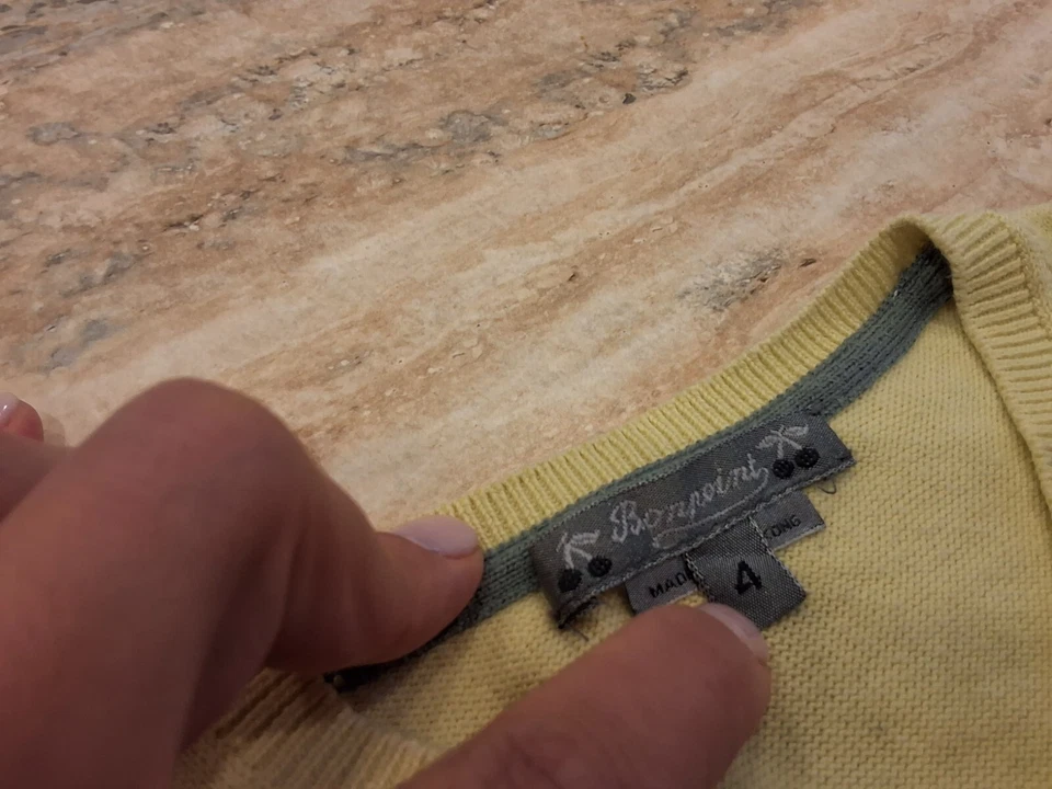 Suéter Bonpoint vintage amarelo pastel gola V puxar criança primavera, outono - Imagem 3 de 4