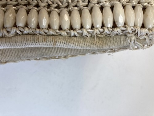 Dayne Taylor Handbag Plastic Woven White Ivory Beads 8 1/2 X 5” - Picture 8 of 8