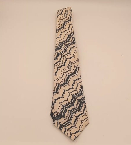 Trippy Striped Repp NeckTie Handmade Sewn By Ruth Doby Vintage Dipped Ripple - 第 3/11 張圖片