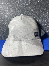 Pelagic Echo Open Seas Performance Trucker Hat - Light Gray