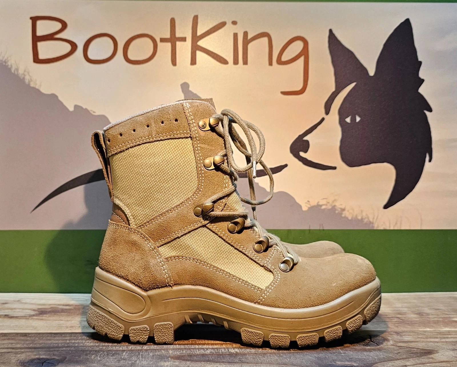 HAIX GTX Coyote Waterproof Hiking, Walking, Airpower P9 desert boots UK 5.5