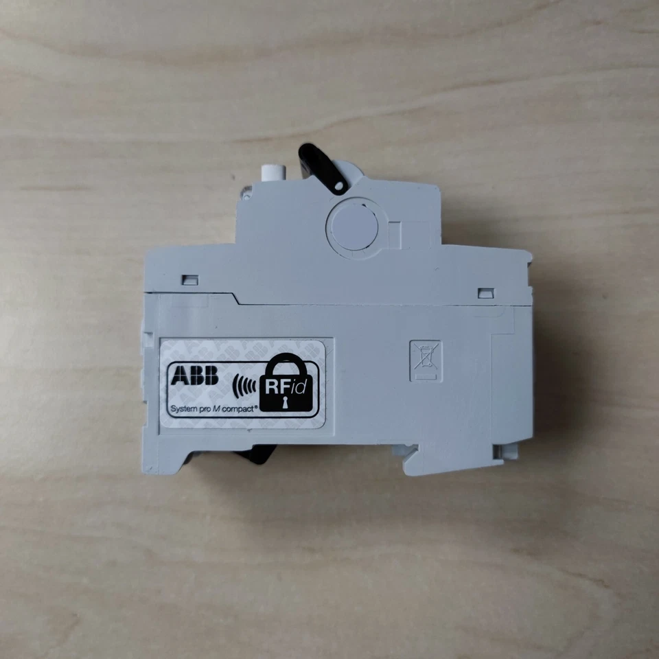 (RCBO) ABB 2CSR275040R1404 / DS201 MC40 AC30, 1P+N, 40A, 230/240V AC, Icu 15kA - Bild 4 von 4