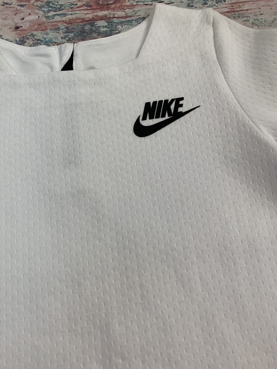 Nike White Sports Wear Tech Fleece Short Sleeve Shirt Jersey