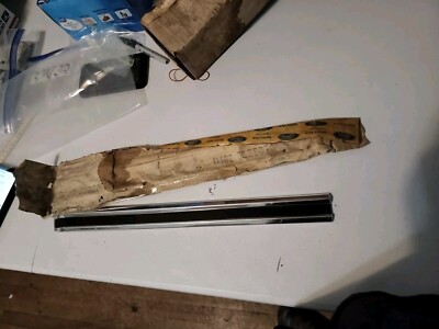 1971 Ford Torino Body Side Molding # D1OZ-6529076-A NOS Condition 