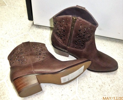 NEW BROWN LEATHER ANKLE BOOTS WOMEN SIZE 6.5 M WHITE MOUNTAIN STUDDED BOOTIES - Picture 5 of 11