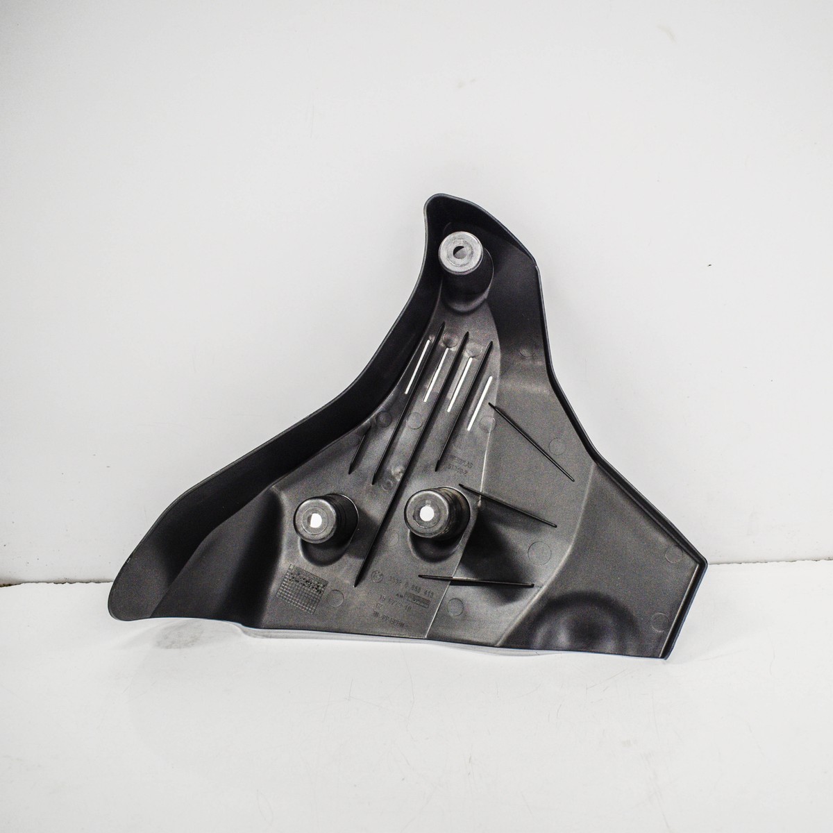 NEW BMW X1 F48 REAR SUSPENSION LEFT LOWER COVERING 33326858413 OEM
