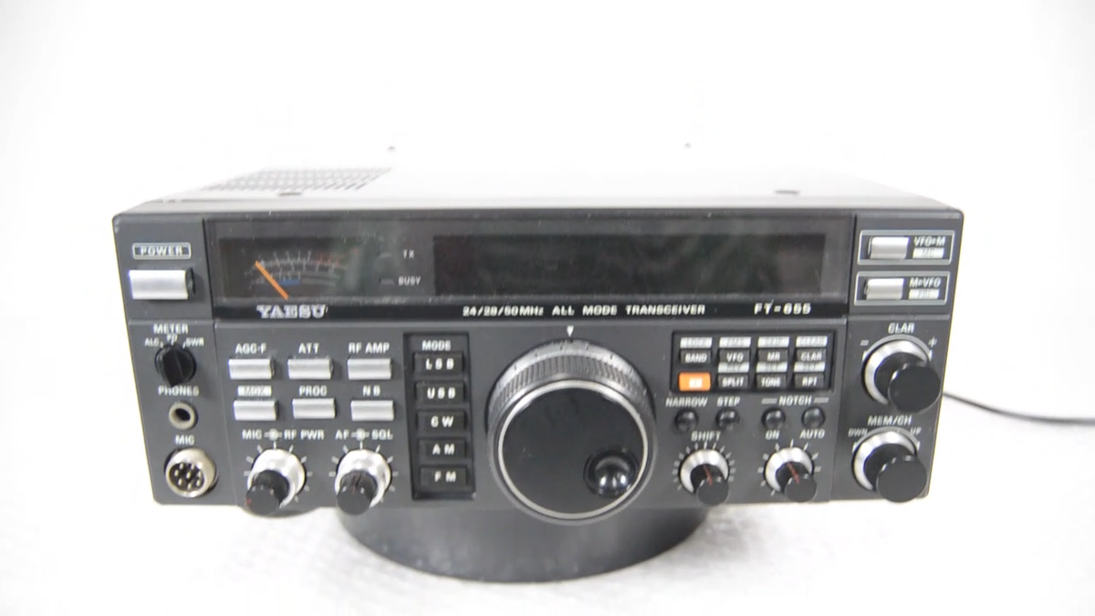 YAESU FT-655 HF All Mode 24/28/50MHz 100W Transceiver Ham Radio