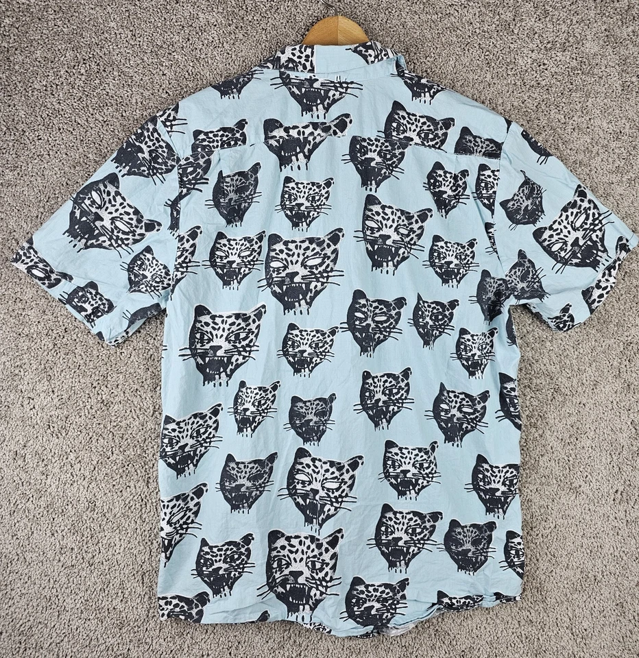 Volcom Outer Banks Shirt Blue Button OBX Short Sleeve Leopard Netflix Mens Large - Image 3 of 4