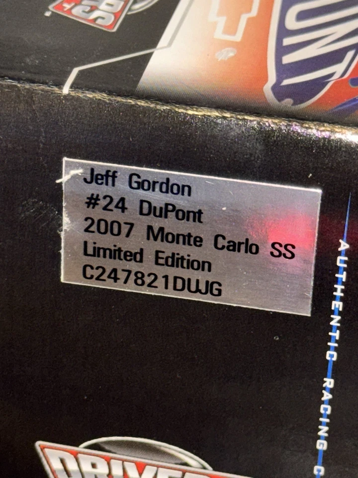 Action 1/24 Scale Jeff Gordon #24 DuPont 2007 Monte Carlo Limited Edition MiB - Image 3 of 4