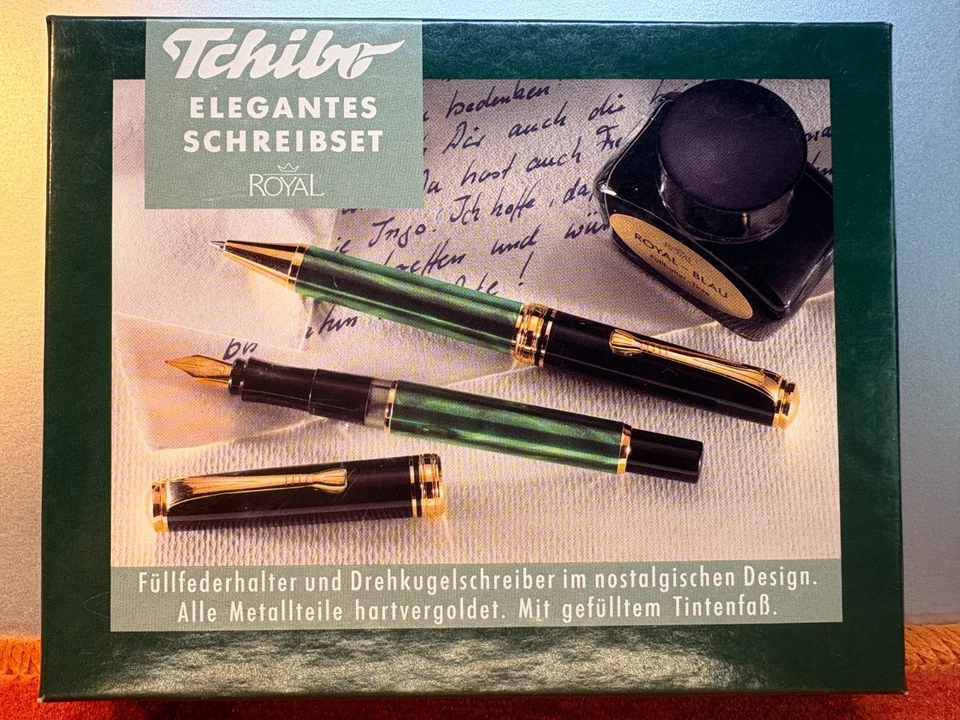 Schreibset (Füller / Kuli / Tintenfass) im Nostalgie - Design / unbenutzt in OVP - Bild 3 von 4