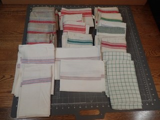 Lot of 19 Vintage Kitchen Towels Cotton & Linen Some Feed Sack