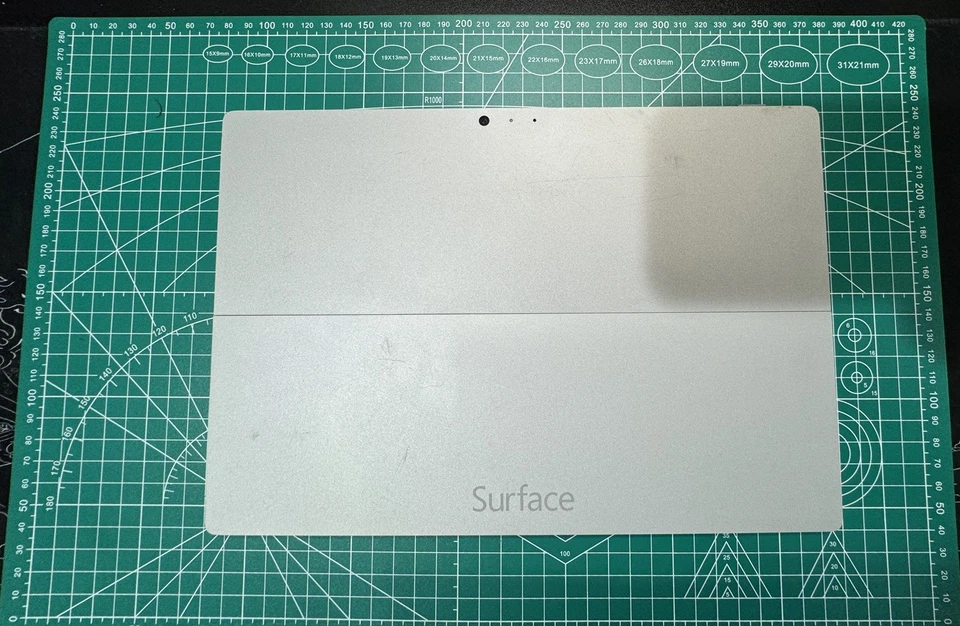 Microsoft Surface Pro 3 Intel I7-4650U 2.3GHz 8GB RAM 256GB SSD W10P Táctil Foto 2 de 4