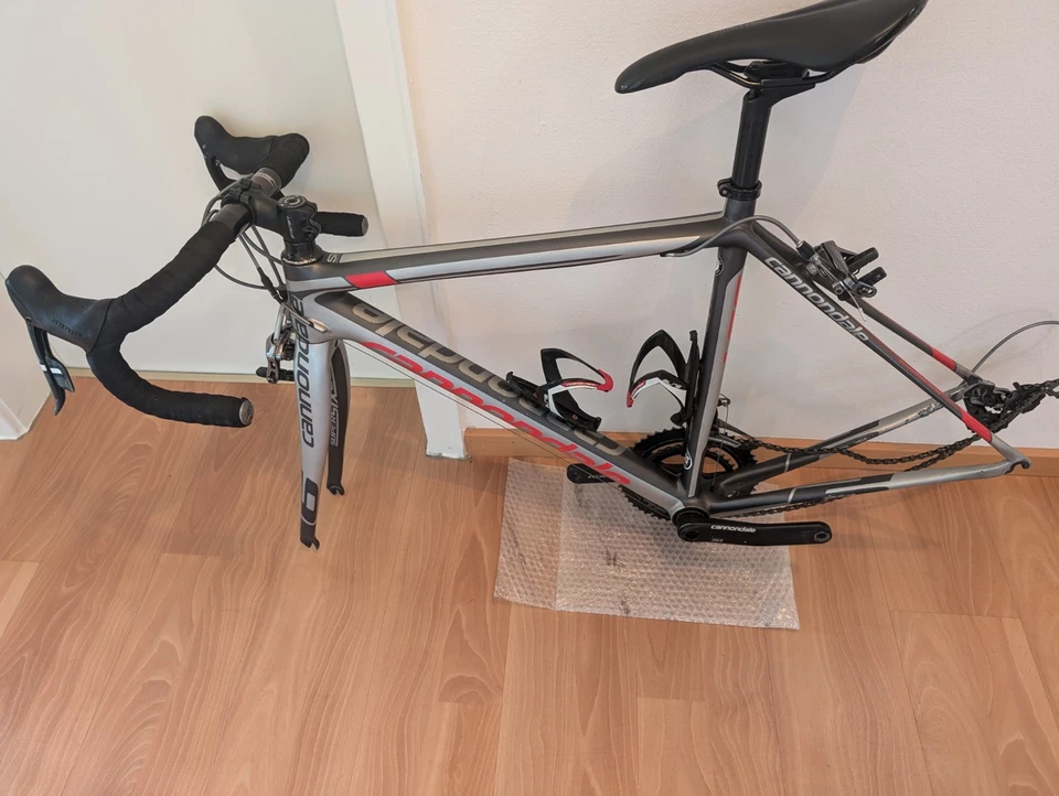 Cannondale Supersix Evo Sram Force Gruppe 22 2x11  Carbon Rahmen  Rh 49 - Bild 3 von 4