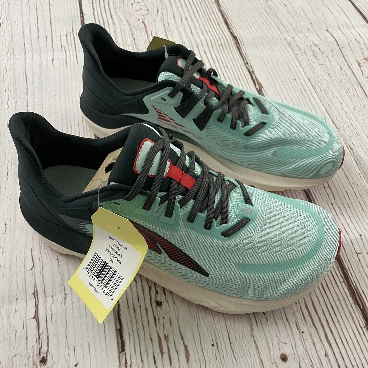 Altra duo deals sizing