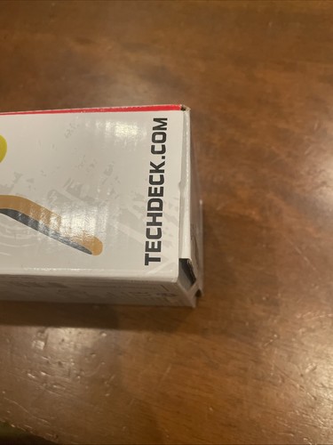 TECH DECK Finesse X Sonic The Hedgehog Handboard Mini Skateboards Hands Use Only - Picture 5 of 6