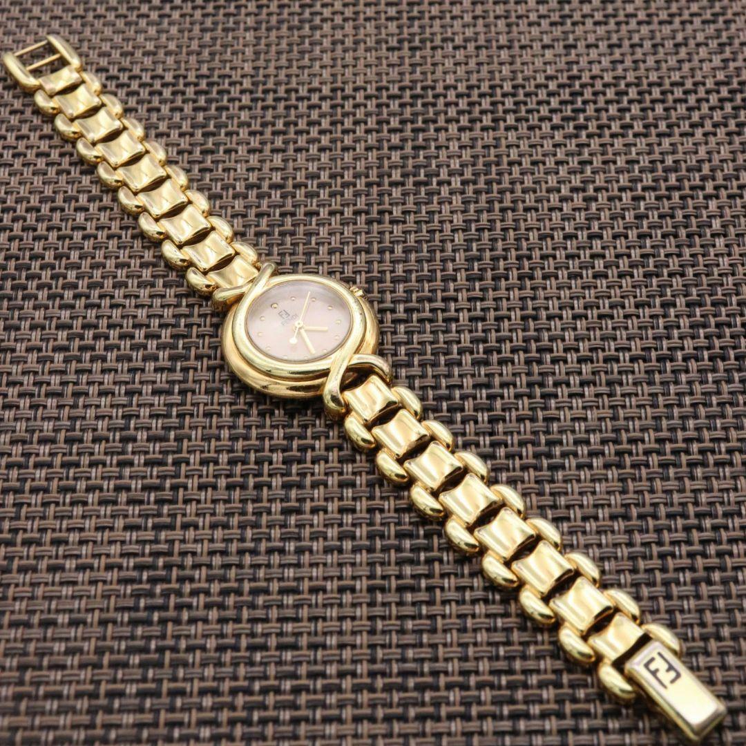 FENDI 700L Gold Women's Watch Shell Dial Quartz Vintage