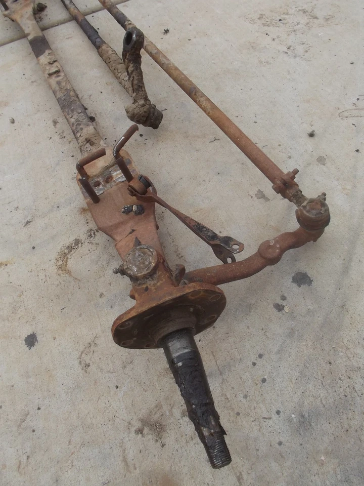 STUDEBAKER M5 TRUCK 1946 1947 1948  FRONT STRAIGHT AXLE - Image 3 of 4
