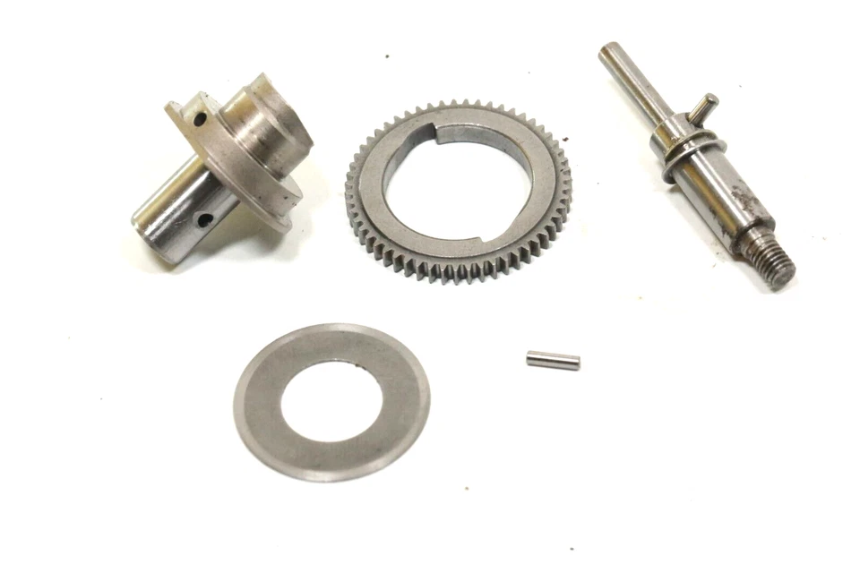 mécanisme pompe à huile Yamaha DT 250 400 MX - Photo 1/1