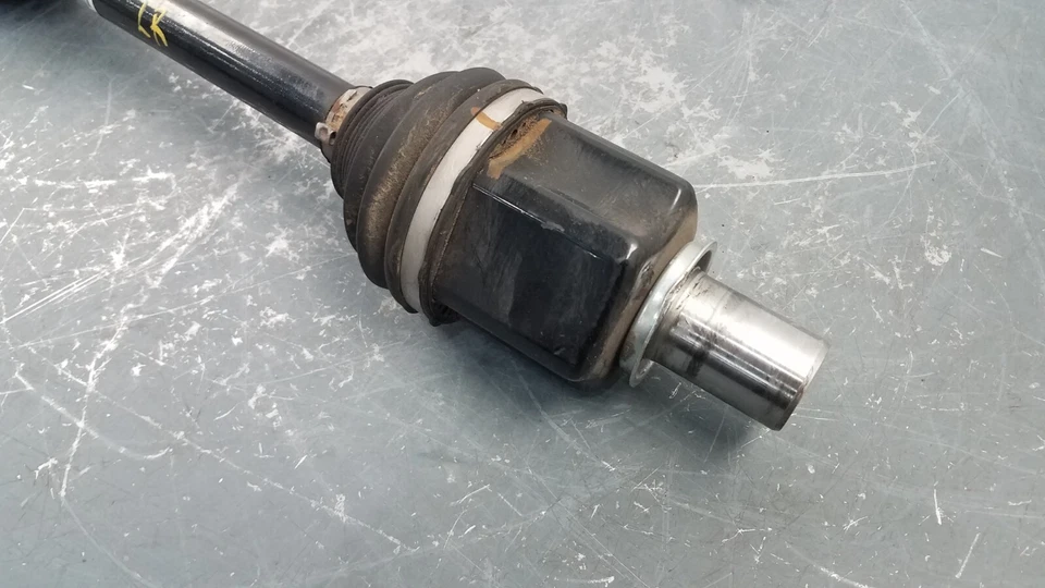 Chevy Corvette C7 Z06 2016 eje trasero izquierdo CV - ** #5068 M5 Foto 3 de 4