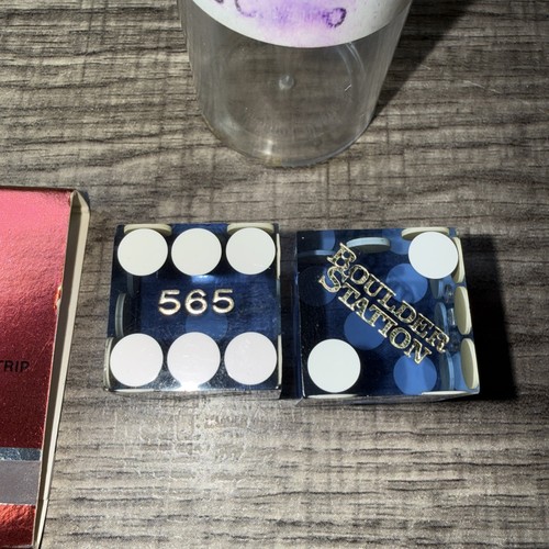Vintage Las Vegas Casinos El Rancho Silver Stripper Boulder Station Chips Dice - Picture 10 of 12