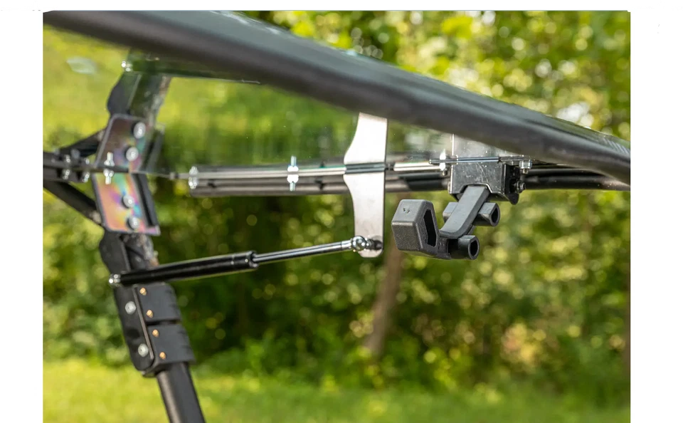 Parabrisas abatible resistente a arañazos SuperATV para Kawasaki Mule 4000/4010 2009+ Foto 4 de 4