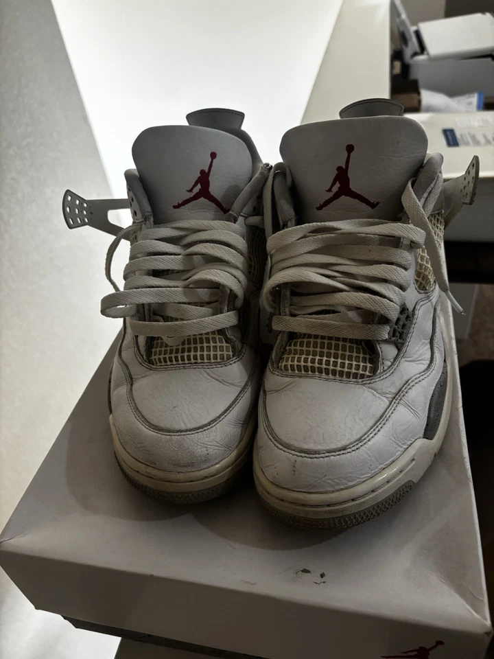 Jordan Retro 4 usado “White Oreo” Foto 2 de 4